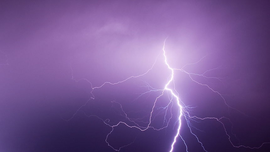 небо и молния фото