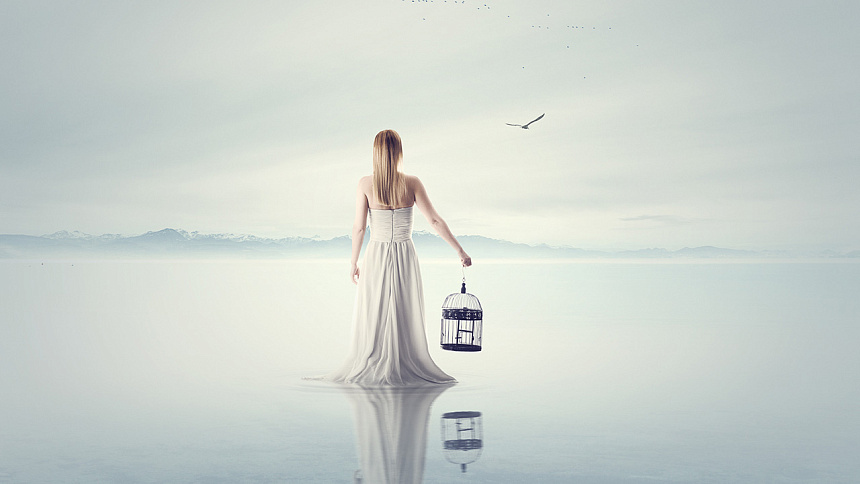 девушка в платье фото