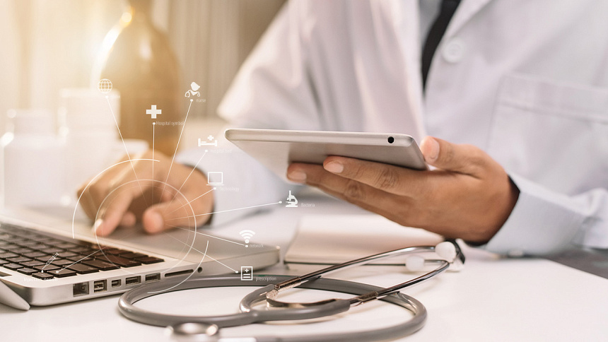 Медицинский сотрудник фото